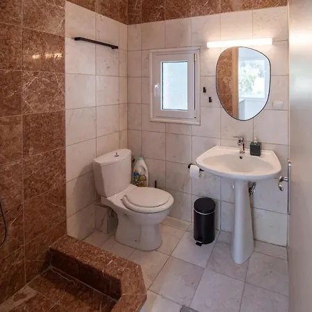 Elegant - Private Pool, Heated Jacuzzi & Sea Breeze In Chanioti, Chalkidiki Hanioti