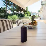 别墅 Elegant - Private Pool, Heated Jacuzzi & Sea Breeze In Chanioti, Chalkidiki