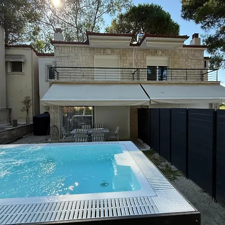 Elegant - Private Pool, Heated Jacuzzi & Sea Breeze In Chanioti, Chalkidiki Villa Chaniotis